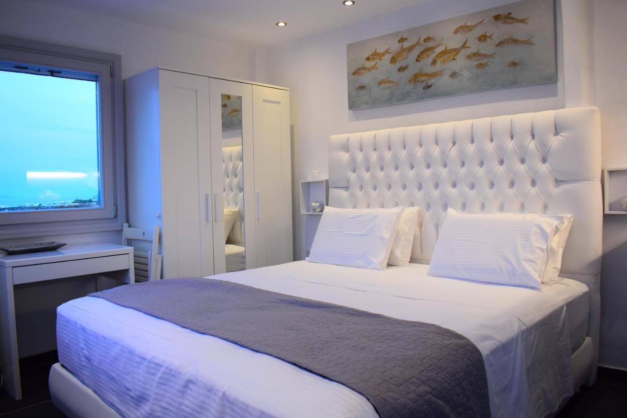 Ariana Eco Suites Adults Only Fira  Exteriör bild