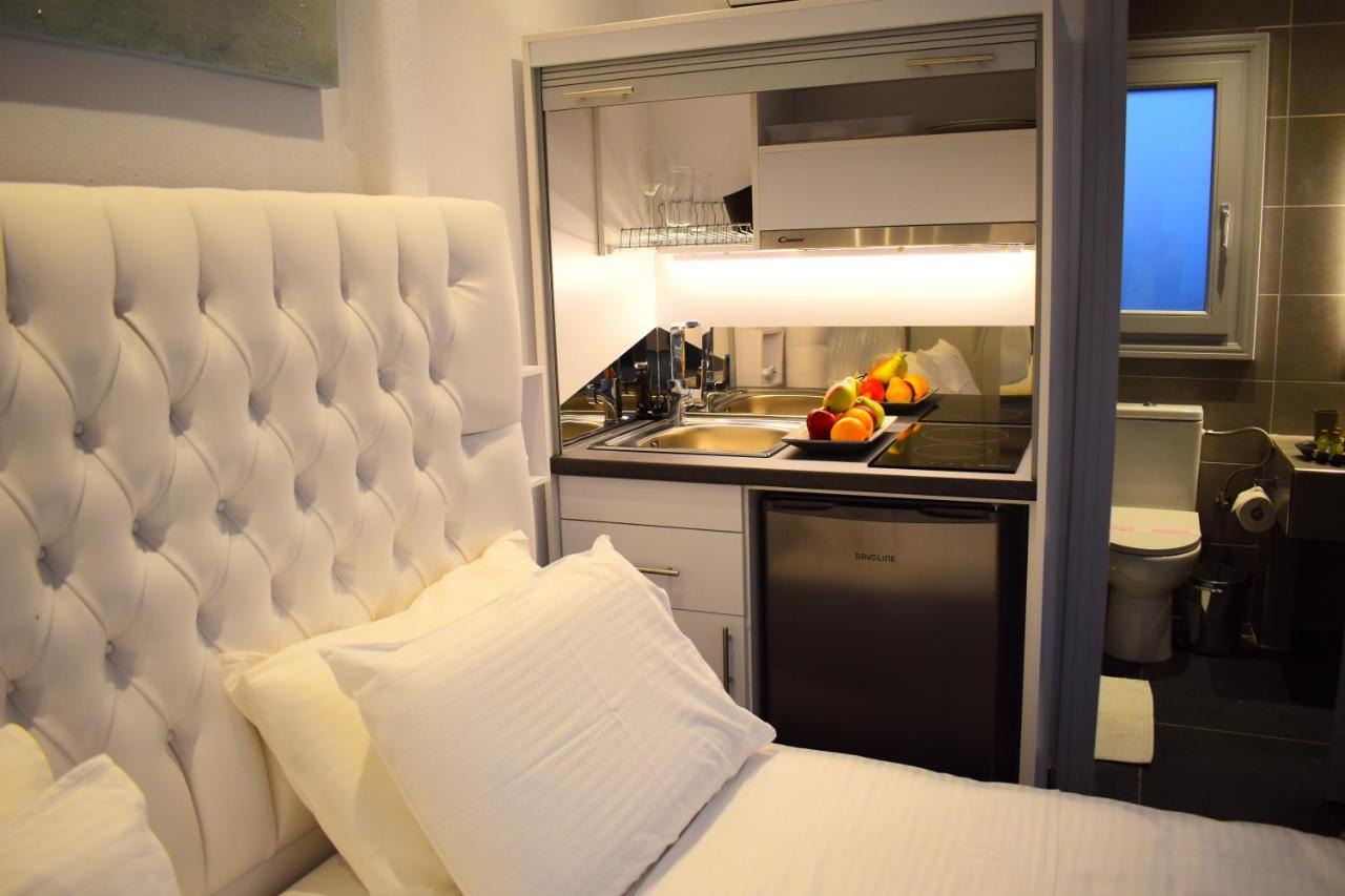 Ariana Eco Suites Adults Only Fira  Exteriör bild