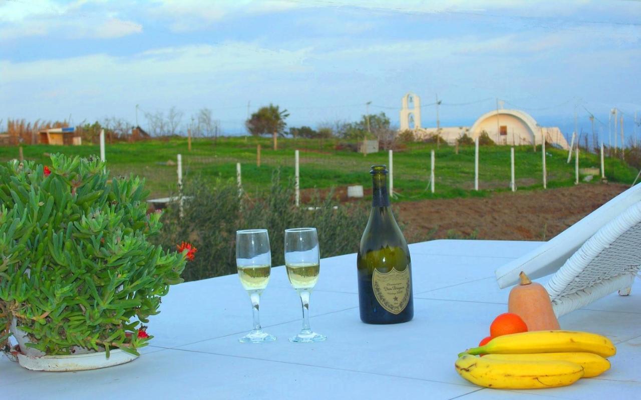 Ariana Eco Suites Adults Only Fira  Exteriör bild