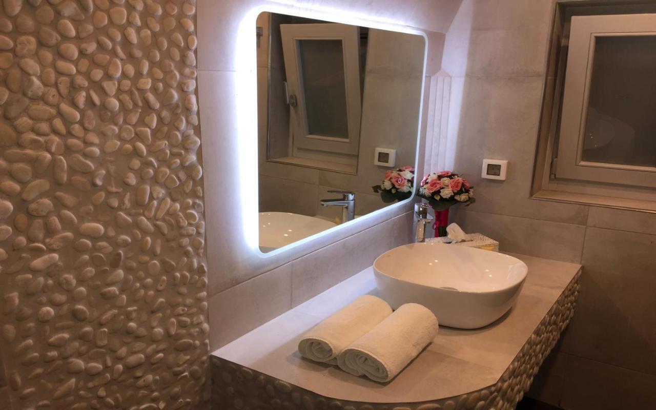 Ariana Eco Suites Adults Only Fira  Exteriör bild